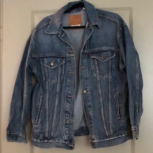 Levi’s Baggy Trucker Demin Jacket
